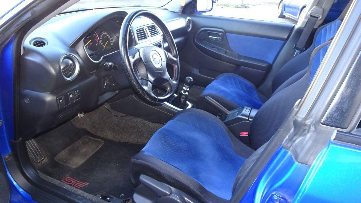 Subaru Impreza 2.5 WRX STi (16)