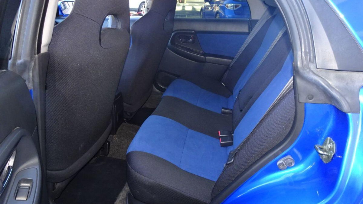 Subaru Impreza 2.5 WRX STi (18)