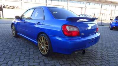 Subaru Impreza 2.5 WRX STi (7)