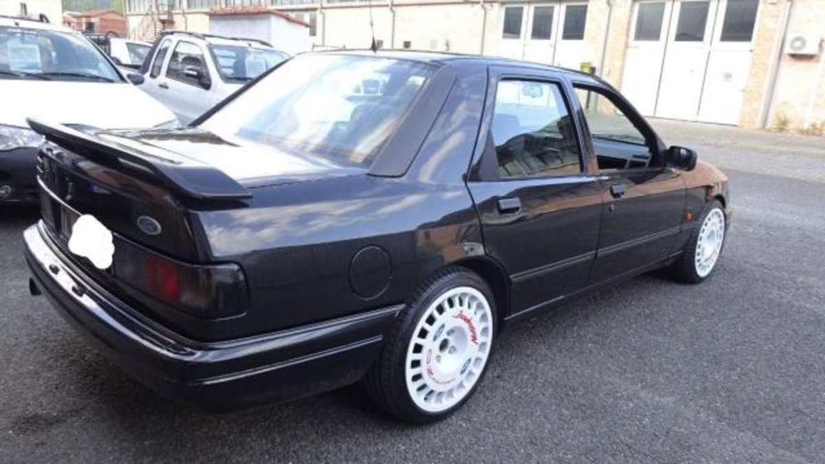 Ford Sierra 4 porte 4x4 Cosworth (7)