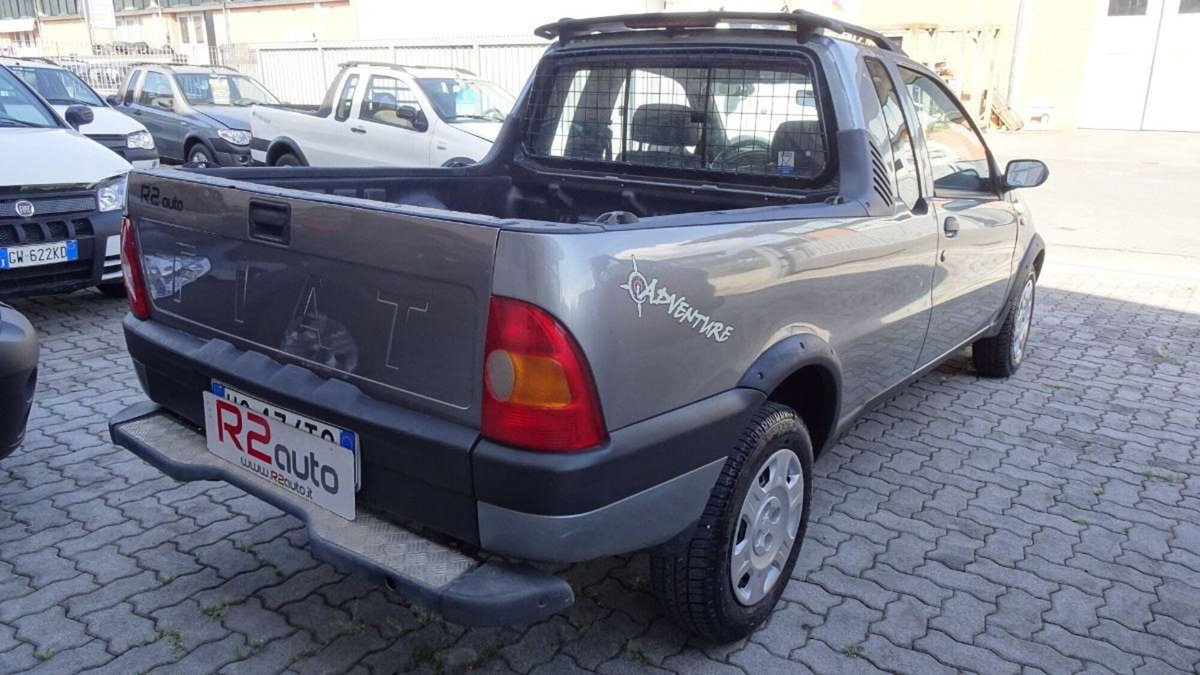 Fiat Strada 1.9 JTD Pick-up (5)