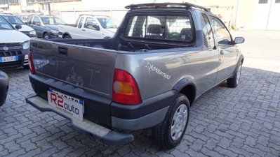 Fiat Strada 1.9 JTD Pick-up (5)