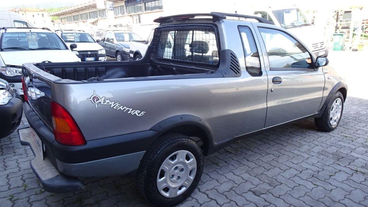 Fiat Strada 1.9 JTD Pick-up (6)