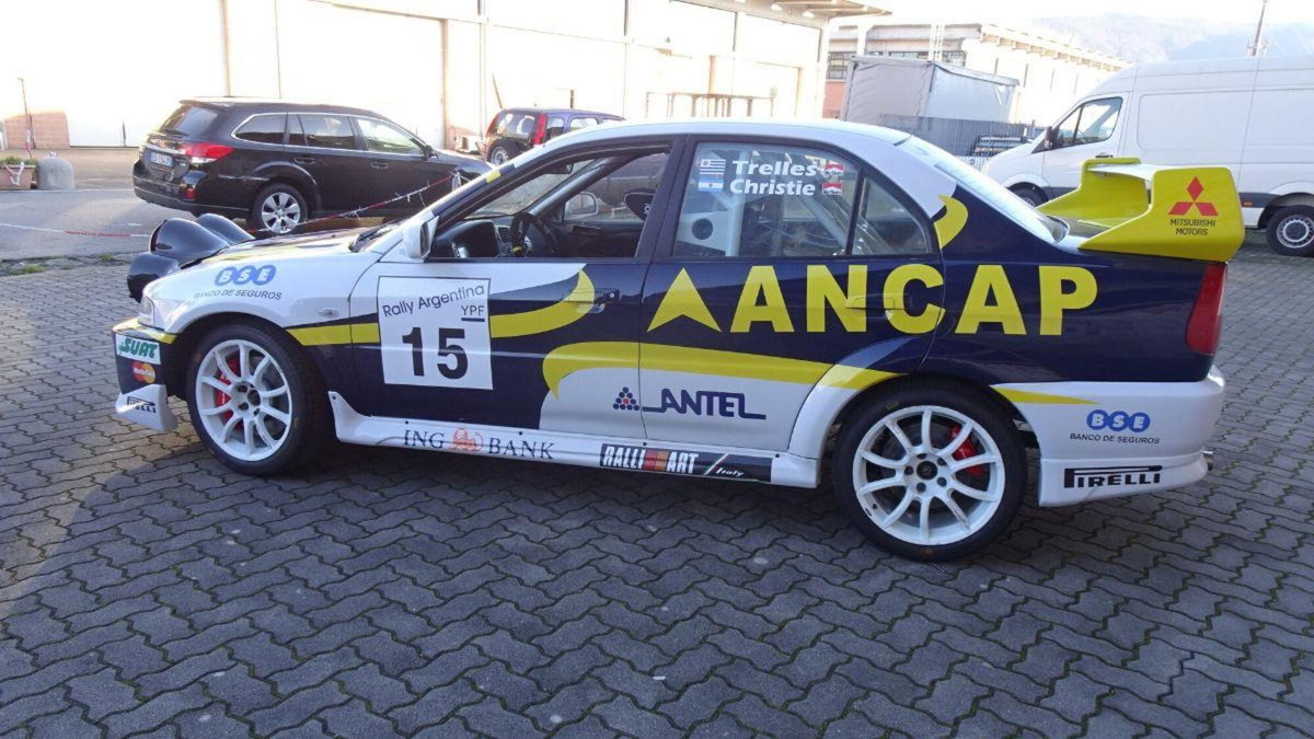 Mitsubishi Lancer Evolution Evolution 2.0 T S-AWC GSR (10)