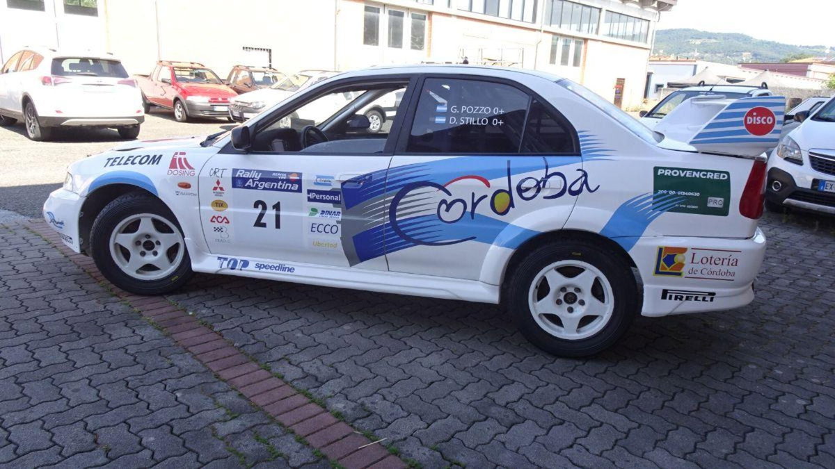 Mitsubishi Lancer Evolution Evolution 2.0 T S-AWC GSR (3)