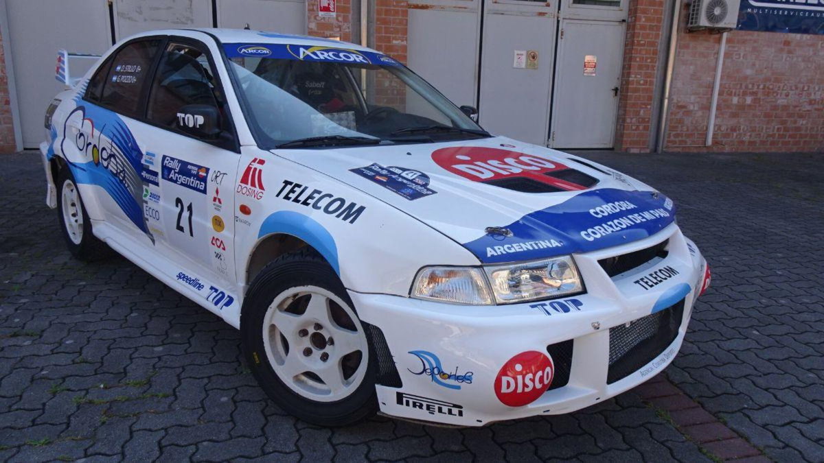 Mitsubishi Lancer Evolution Evolution 2.0 T S-AWC GSR (9)