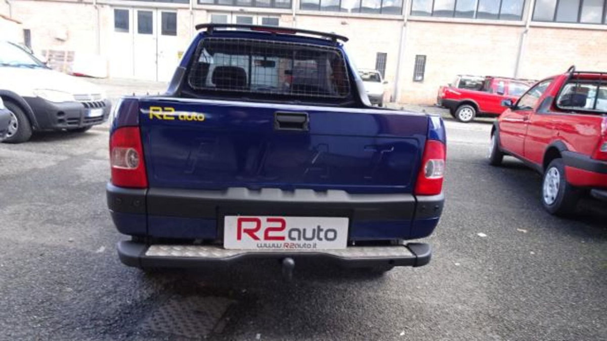 Fiat Strada 1.3 MJT Pick-up Cabina Lunga Adventure (5)