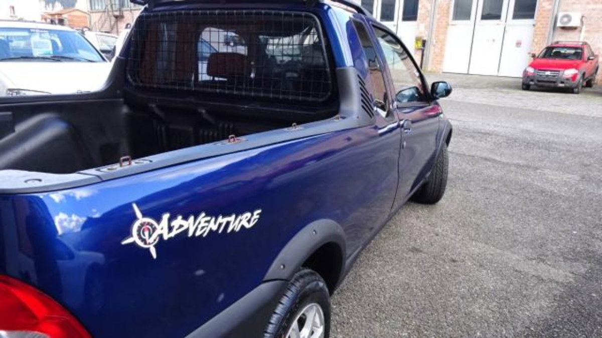 Fiat Strada 1.3 MJT Pick-up Cabina Lunga Adventure (7)