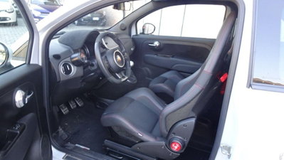 Abarth 595 595 1.4 Turbo T-Jet 180 CV Esseesse (11)