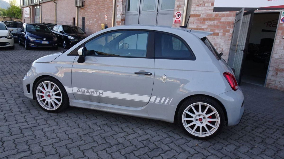 Abarth 595 595 1.4 Turbo T-Jet 180 CV Esseesse (3)