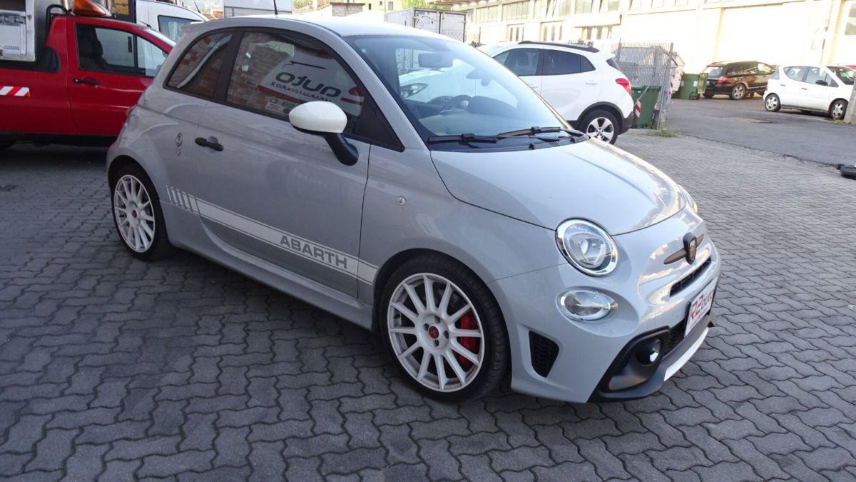 Abarth 595 595 1.4 Turbo T-Jet 180 CV Esseesse (7)