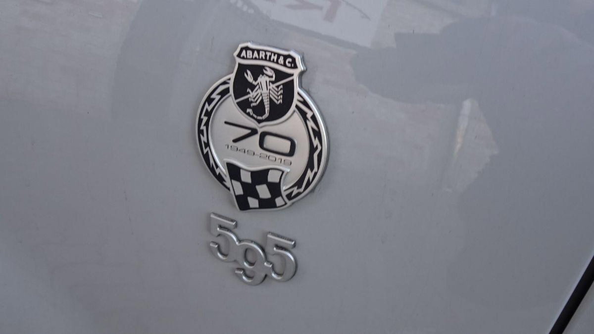 Abarth 595 595 1.4 Turbo T-Jet 180 CV Esseesse (8)