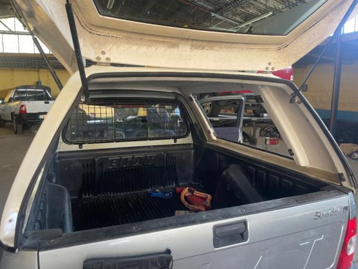 Fiat Strada 1.3 MJT Pick-up (14)