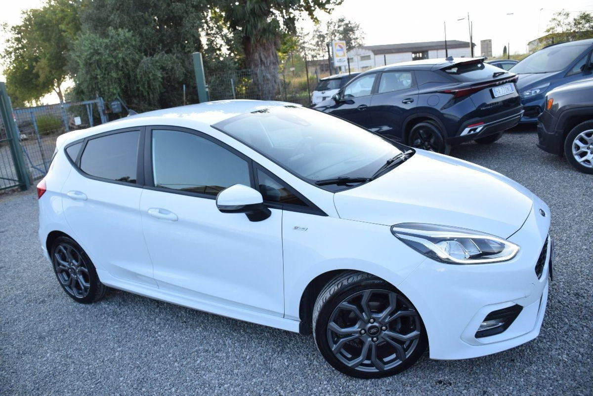Ford Fiesta 1.0 Ecoboost 100 CV 5 porte ST-Line (17)