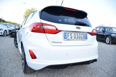 Ford Fiesta 1.0 Ecoboost 100 CV 5 porte ST-Line (19)