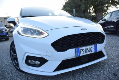 Ford Fiesta 1.0 Ecoboost 100 CV 5 porte ST-Line (2)