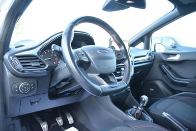 Ford Fiesta 1.0 Ecoboost 100 CV 5 porte ST-Line (5)