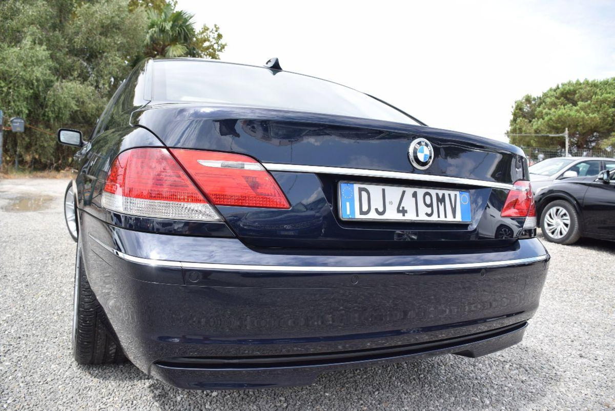 BMW Serie 7 730d Eccelsa (19)