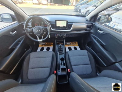 Kia Stonic 1.2 MPI 84 CV Style (14)
