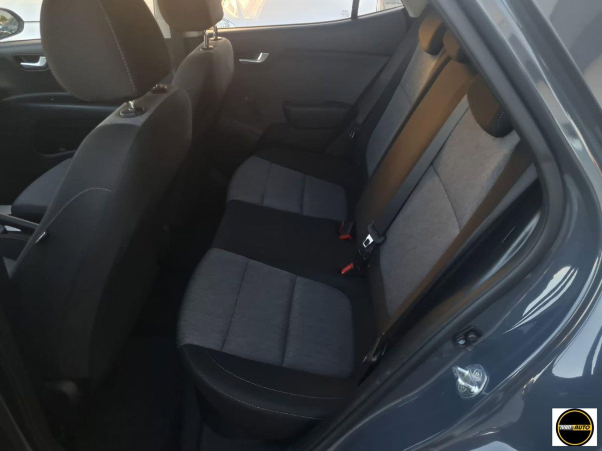 Kia Stonic 1.2 MPI 84 CV Style (15)