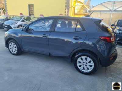 Kia Stonic 1.2 MPI 84 CV Style (6)
