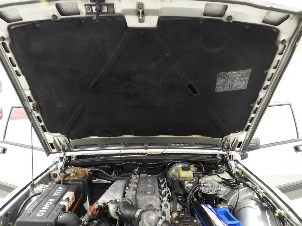 Alfa Romeo Giulietta 2.0 turbodiesel L (13)