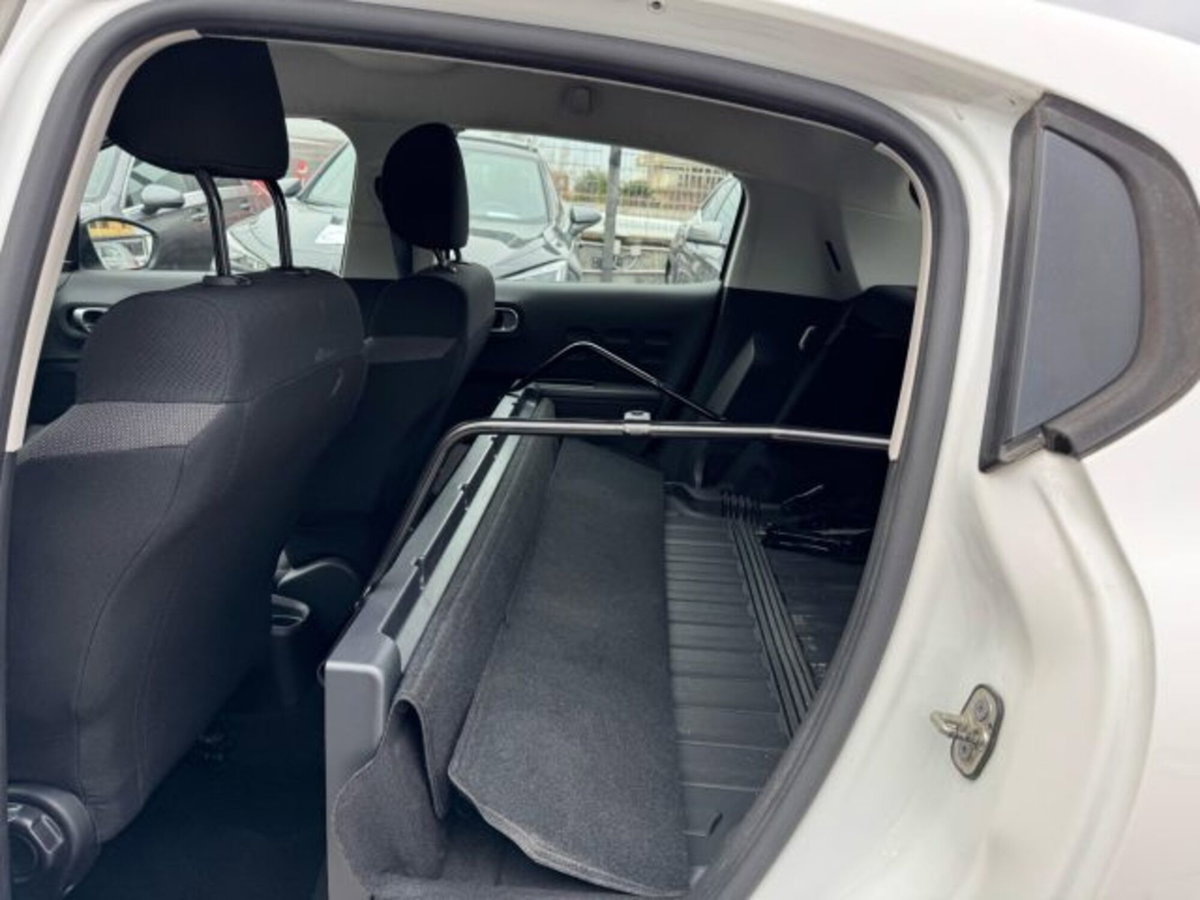 Citroen C3 BlueHDi 100 S&S Van Feel (12)