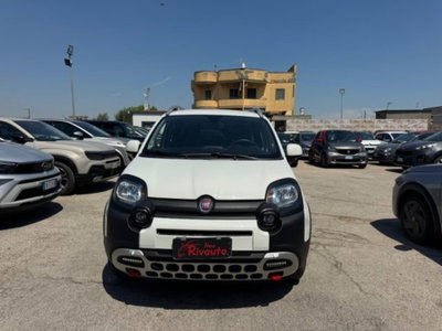 Fiat Panda Cross 1.0 firefly hybrid Cross s&s 70cv 5p.ti usata
