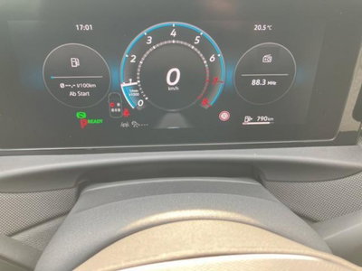 Volkswagen T-Roc 1.5 etsi Style 115cv dsg (18)