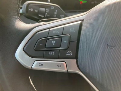 Volkswagen T-Roc 1.5 etsi Style 115cv dsg (19)