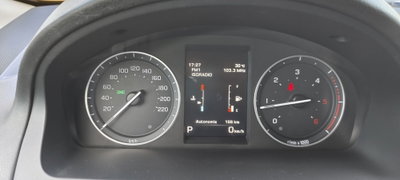 Land Rover Freelander 2.2 SD4 S.W. HSE (12)