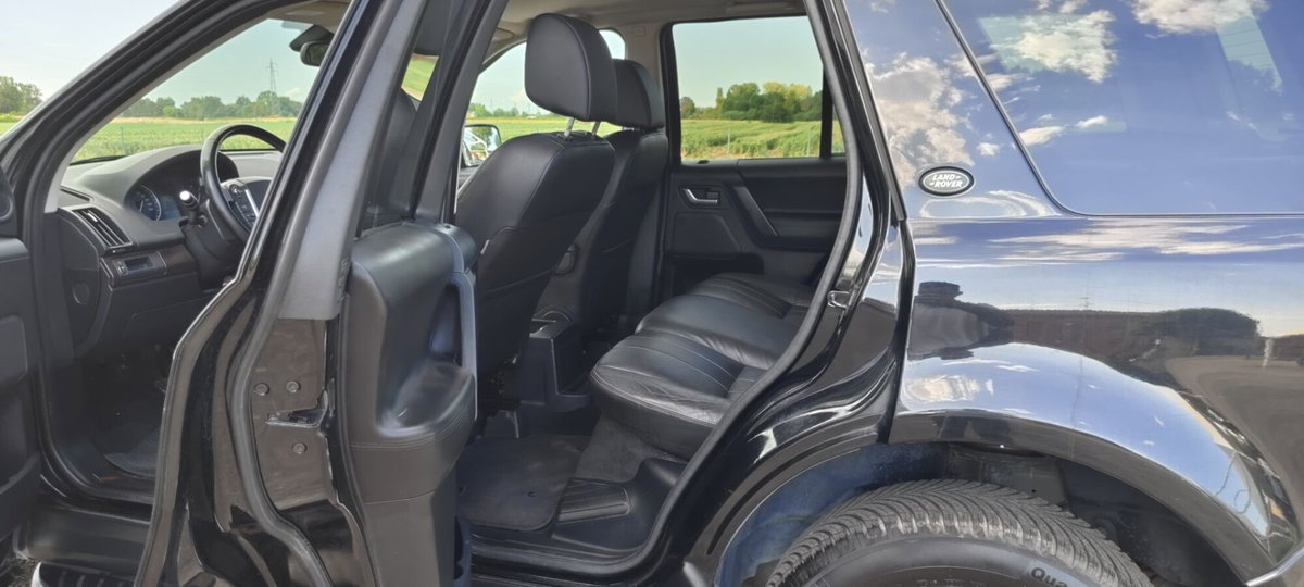 Land Rover Freelander 2.2 SD4 S.W. HSE (15)