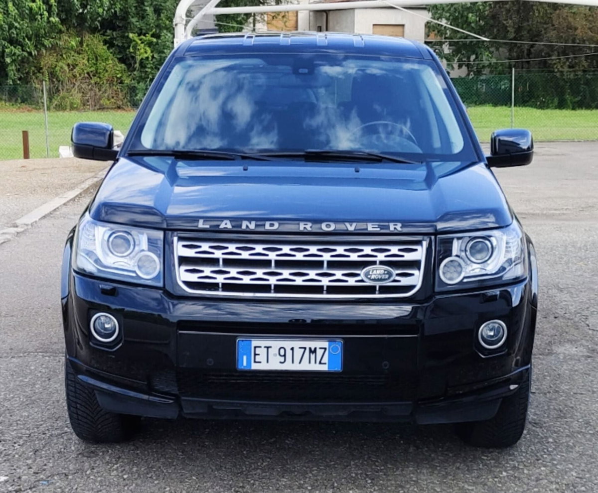 Land Rover Freelander 2.2 SD4 S.W. HSE (2)