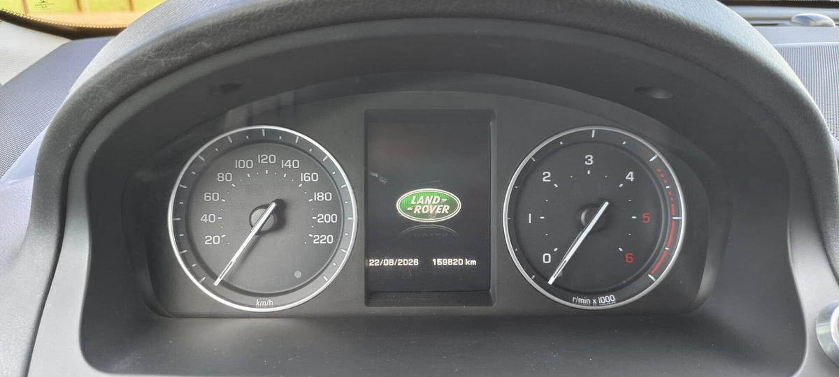 Land Rover Freelander 2.2 SD4 S.W. HSE (9)