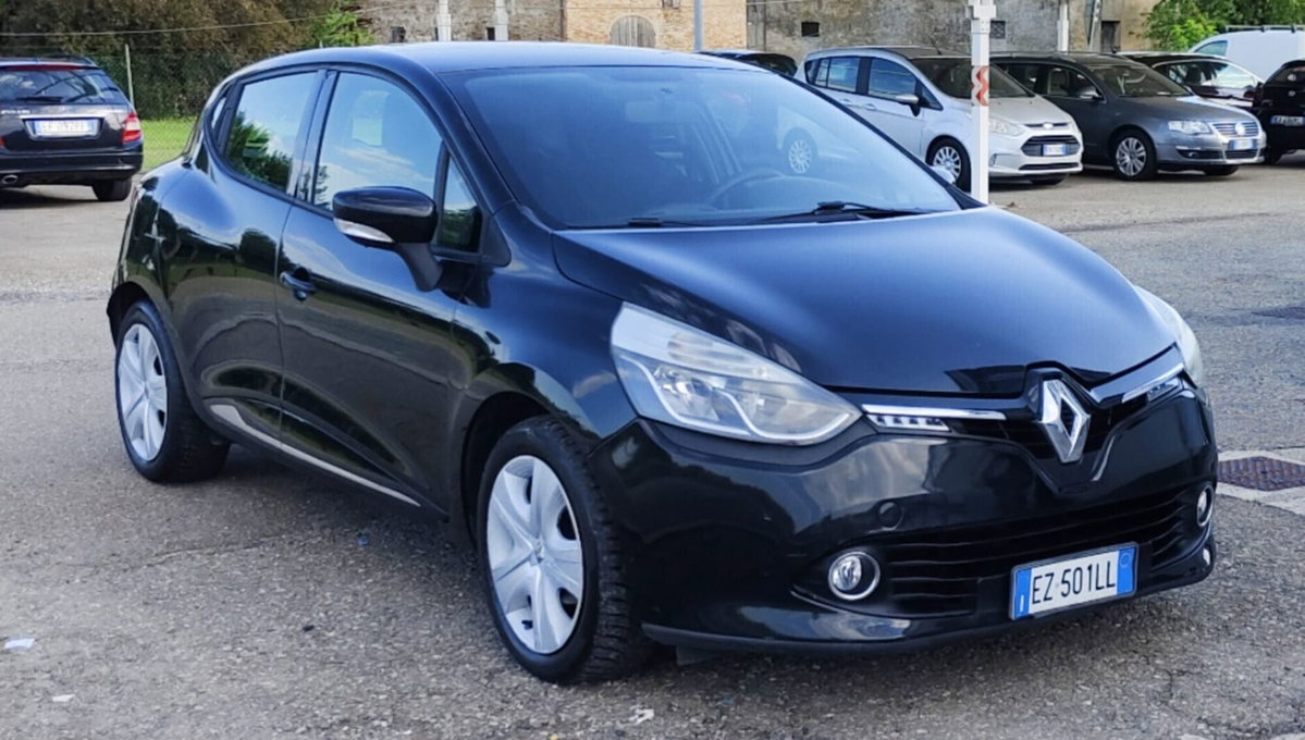 Renault Clio 1.5 dCi 8V 75CV 5 porte Live (3)