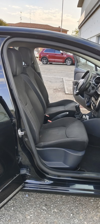 Renault Clio 1.5 dCi 8V 75CV 5 porte Live (9)