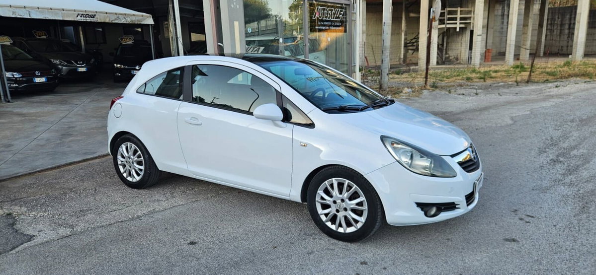 Opel Corsa 1.3 CDTI 90CV 5 porte Cosmo
