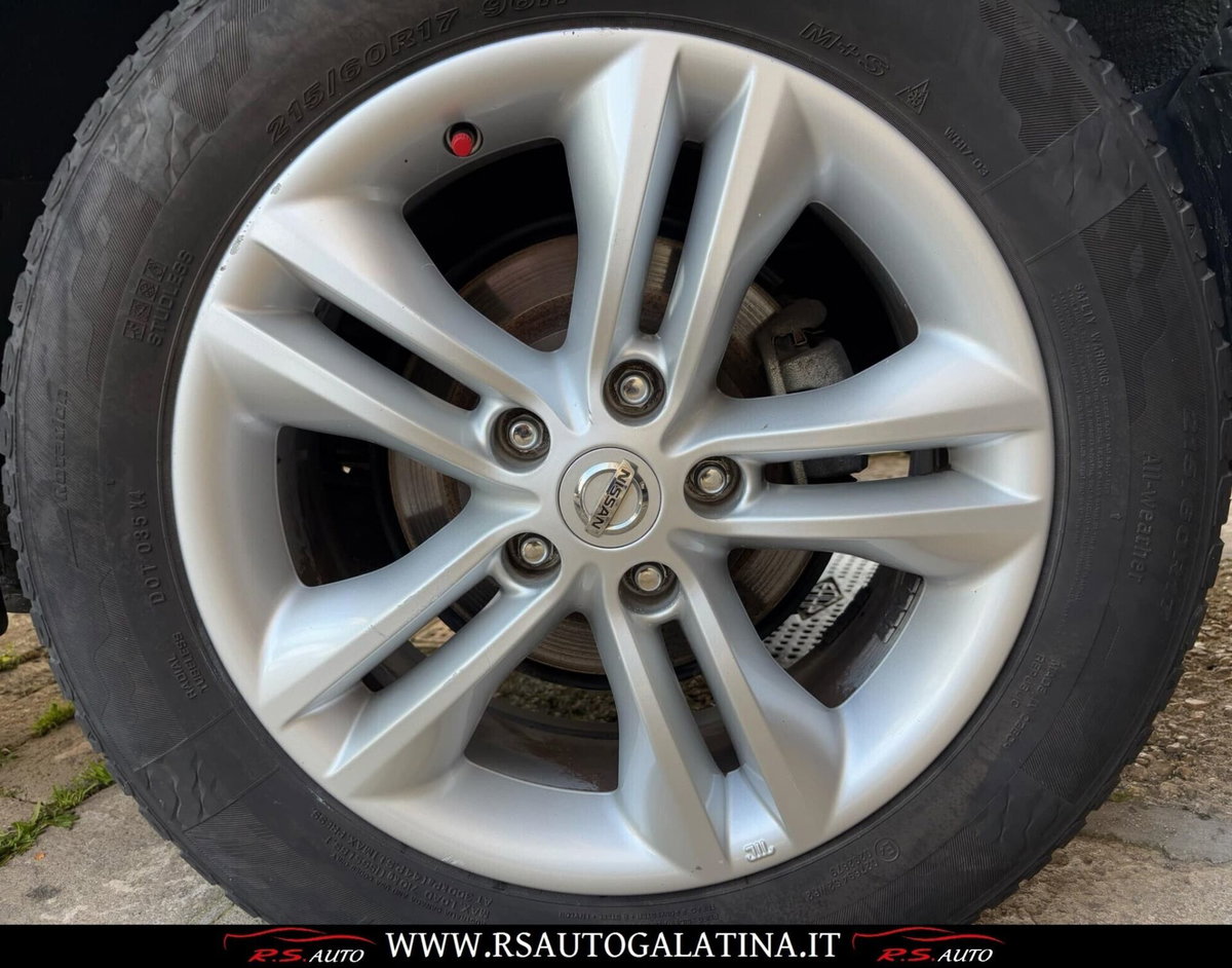 Nissan Qashqai 1.5 dCi N-Connecta (12)
