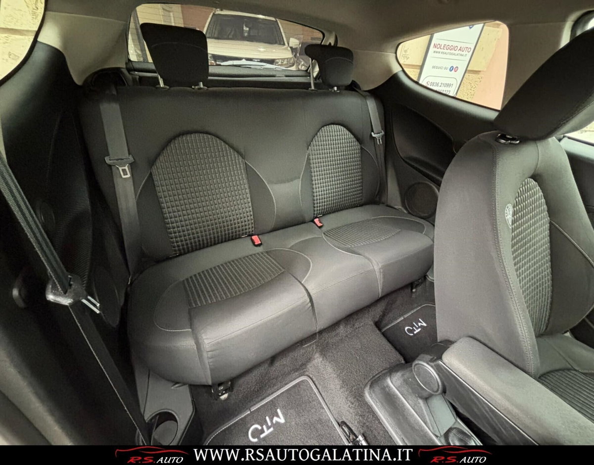 Alfa Romeo MiTo 1.4 T GPL Super (8)