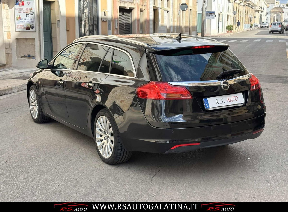 Opel Insignia Station Wagon CDTI 160CV Sports Cosmo (4)