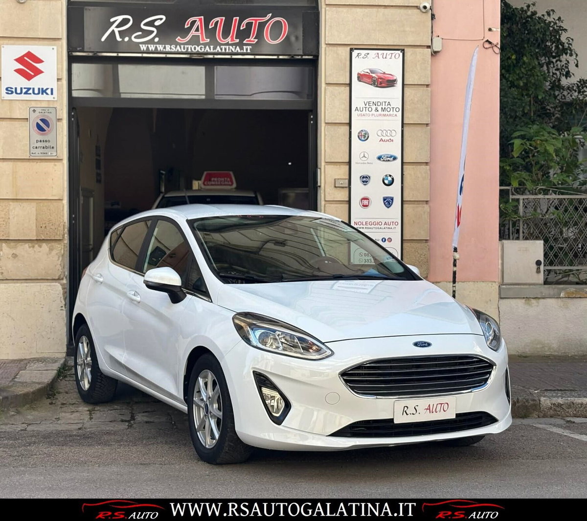 Ford Fiesta 1.0 Ecoboost Hybrid 125 CV 5 porte Titanium (9)