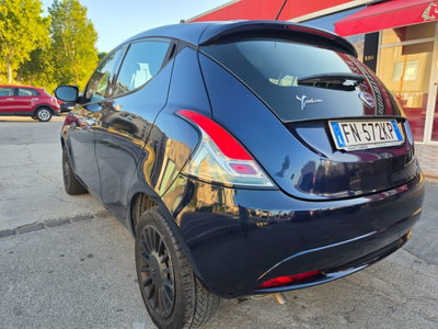 Lancia Ypsilon 1.2 69 CV 5 porte GPL Ecochic Gold (17)