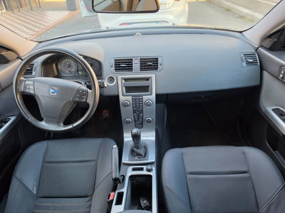 Volvo V50 D4 Geartronic Summum (13)