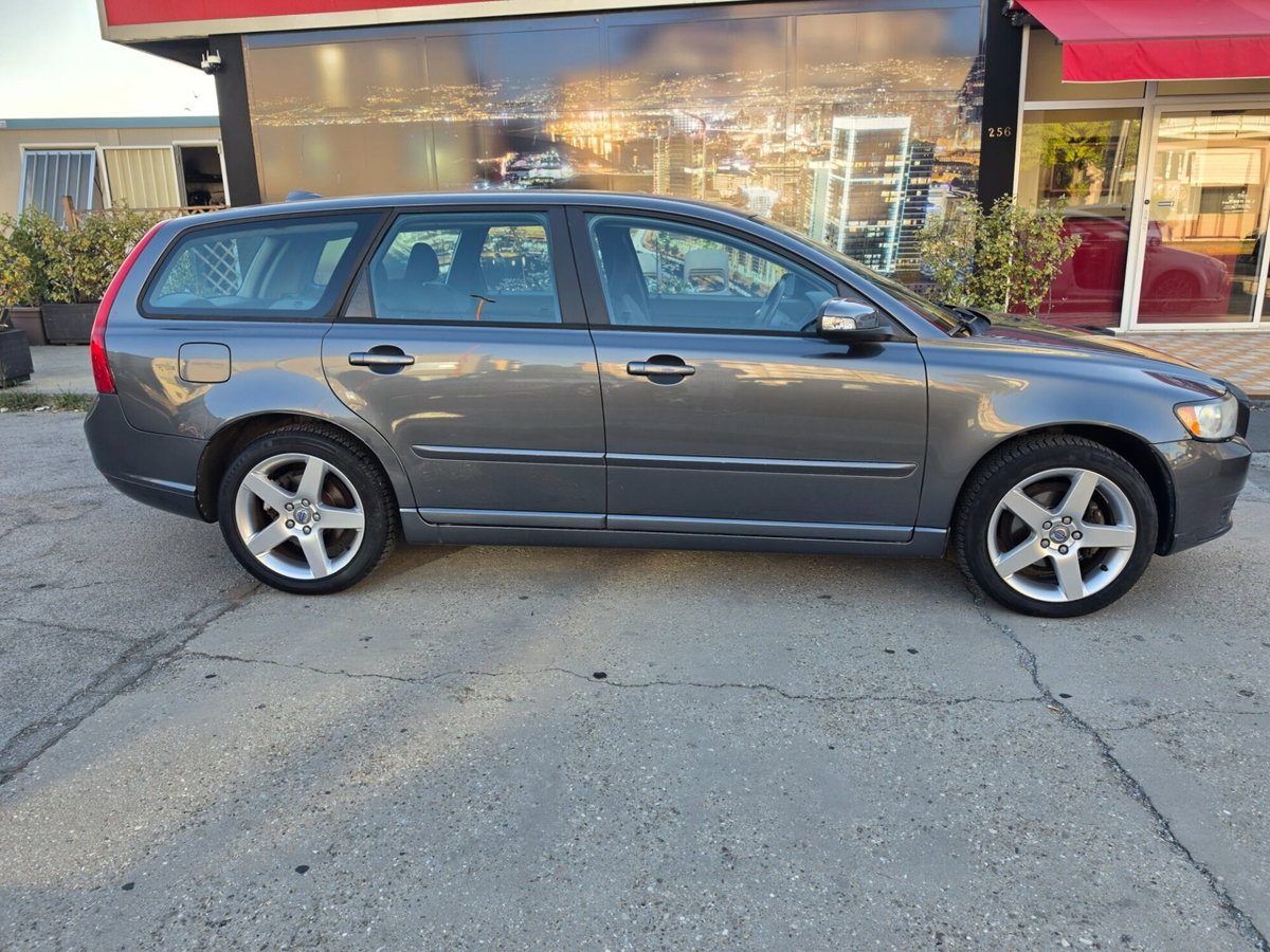Volvo V50 D4 Geartronic Summum (14)