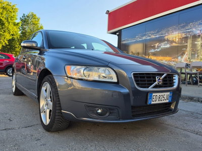 Volvo V50 D4 Geartronic Summum (15)
