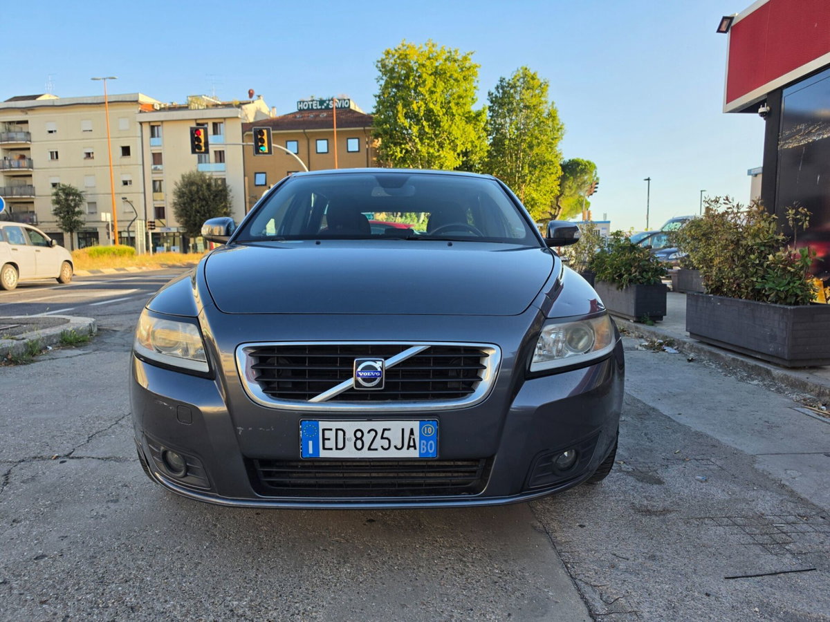Volvo V50 D4 Geartronic Summum (7)