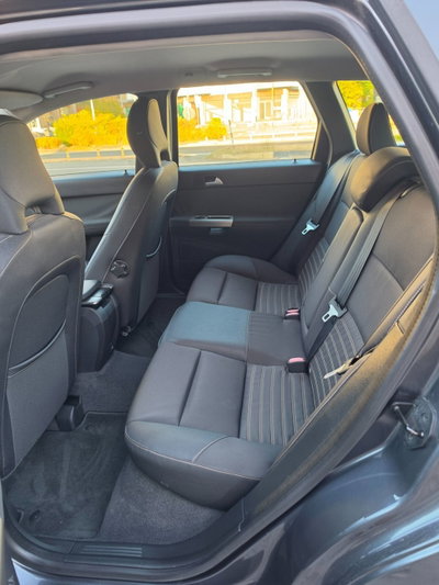 Volvo V50 D4 Geartronic Summum (8)