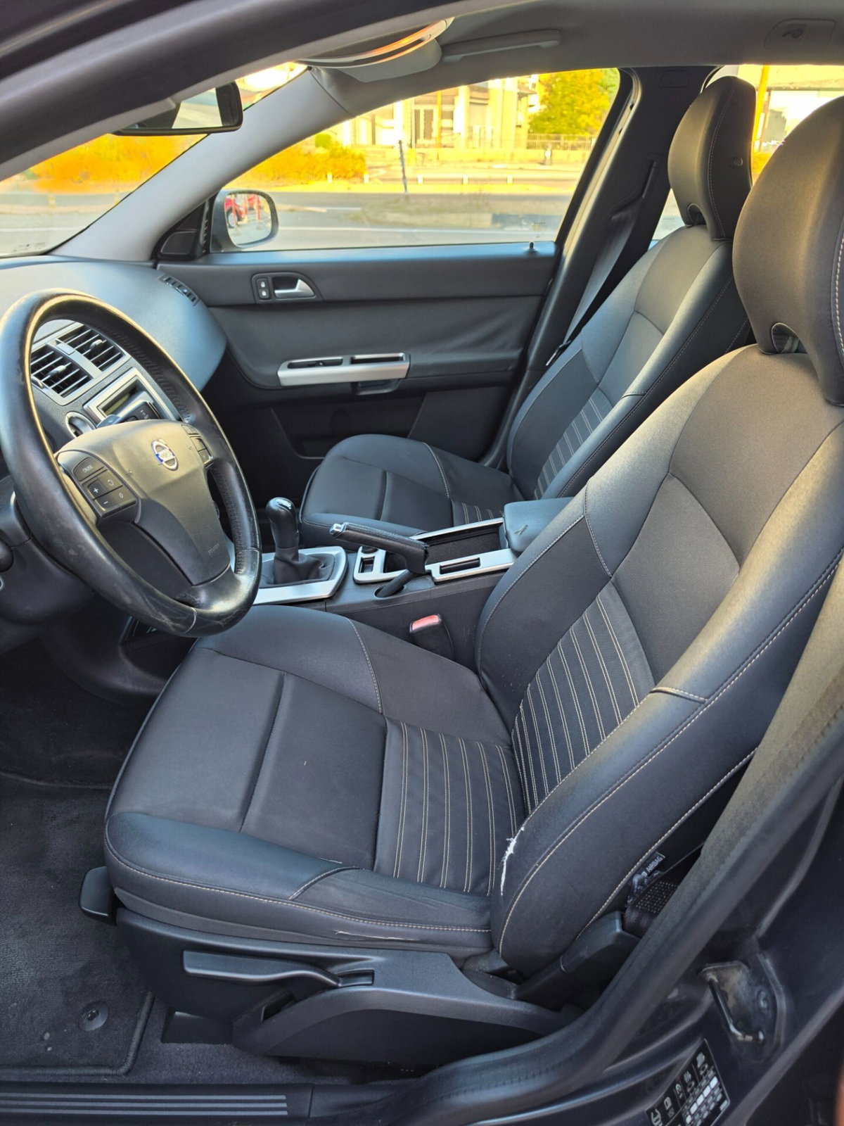 Volvo V50 D4 Geartronic Summum (9)