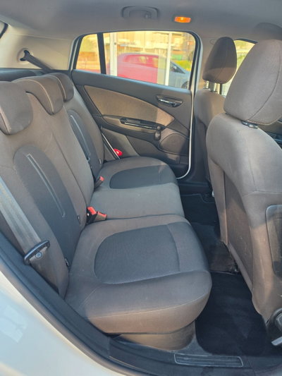 Fiat Bravo 1.4 T-jet 120 CV Active (10)