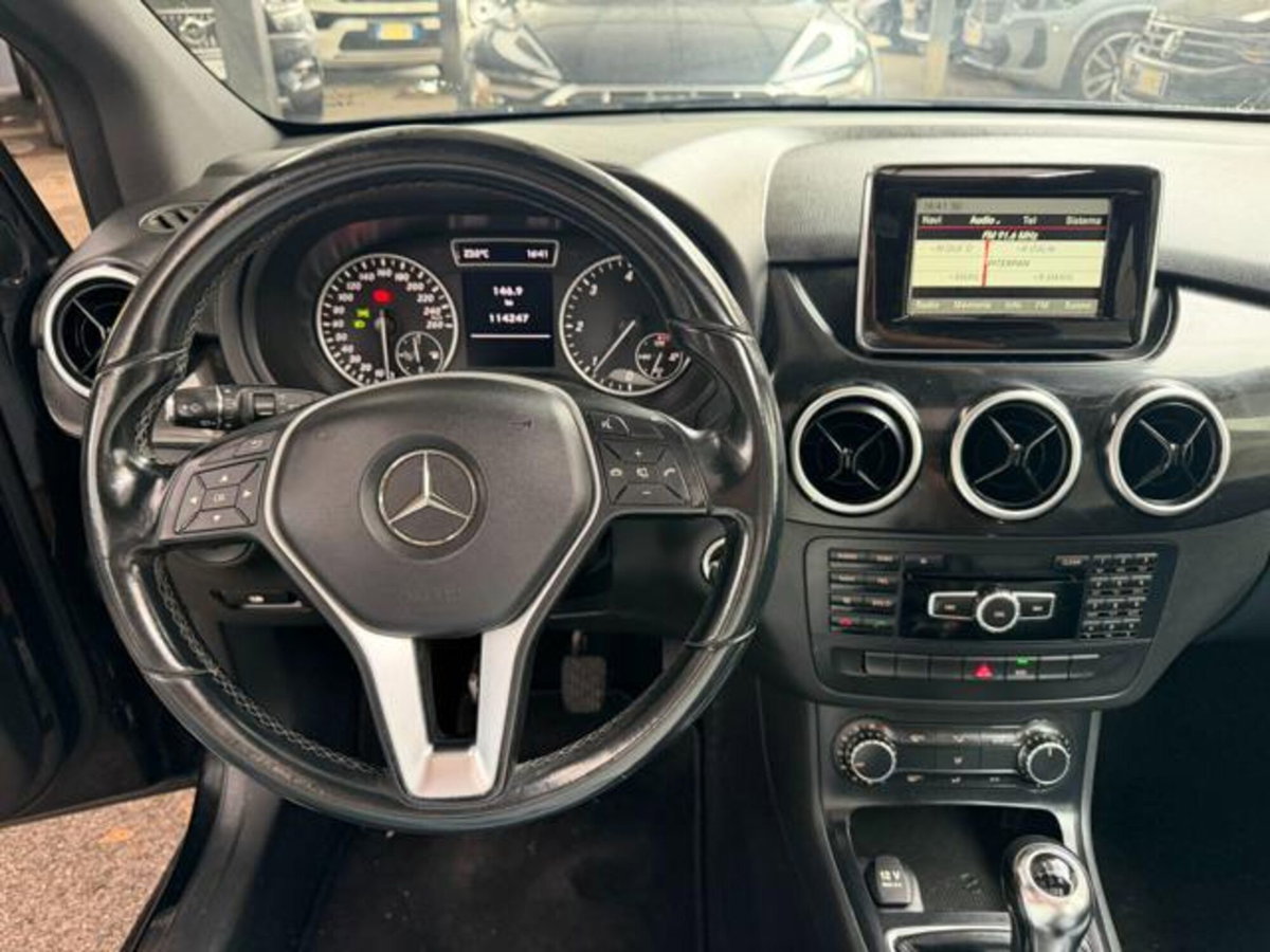Mercedes-Benz Classe B 180 CDI Executive (11)